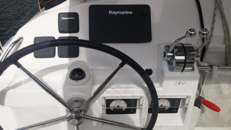 Book yachts online - catamaran - Lagoon 400 S2 - Ruby - rent