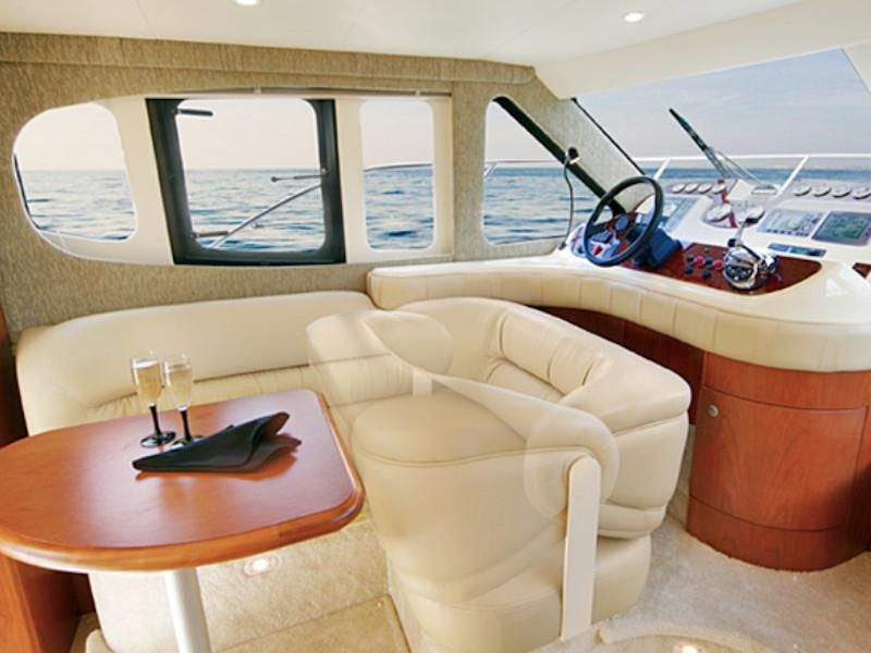 Book yachts online - motorboat - Silverton 36 C - Sam - rent