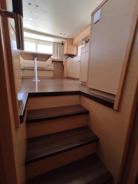 Book yachts online - catamaran - Lagoon 450  Flybridge - Nata - rent