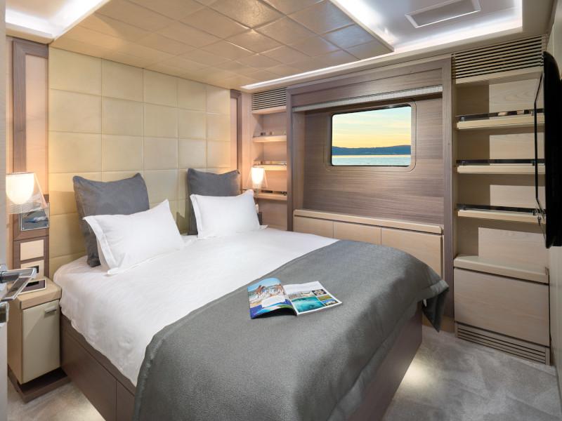 Book yachts online - motorboat - Delfino 93 - Ocean Drive - rent