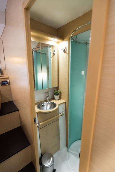 Book yachts online - catamaran - Lagoon 500 - Skippered - TORO BIANCO - rent