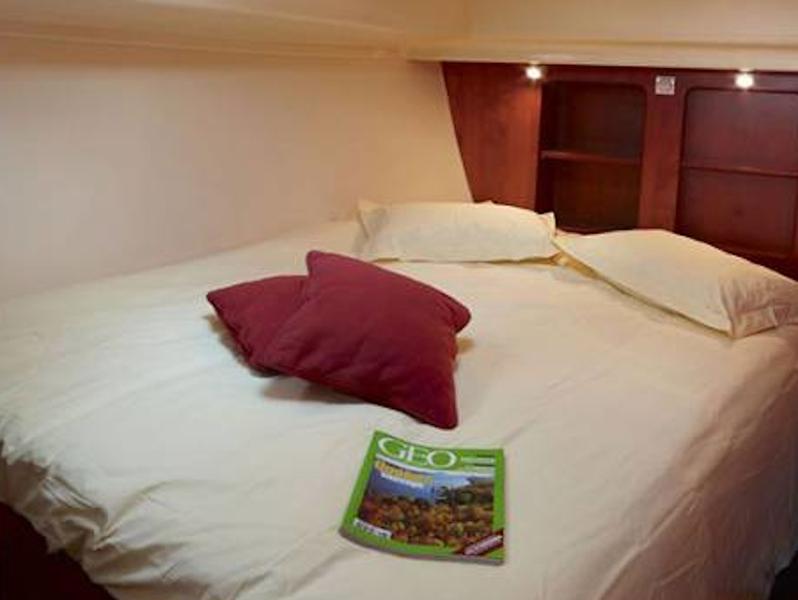 Book yachts online - motorboat - Estivale Octo - HERMELIN HU - rent