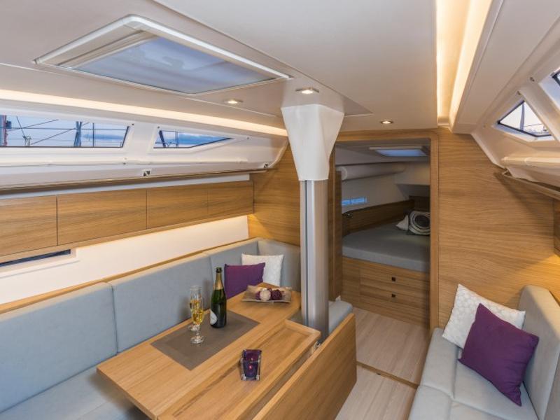 Book yachts online - sailboat - Salona 380 (2 cabin) - Salona II - rent