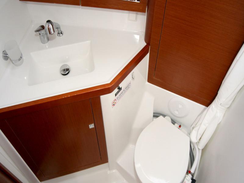 Book yachts online - sailboat - Oceanis 45 - Phantom - rent