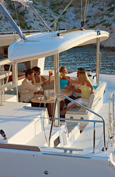 Book yachts online - catamaran - Lagoon 400 S2 - Vassiliki - rent