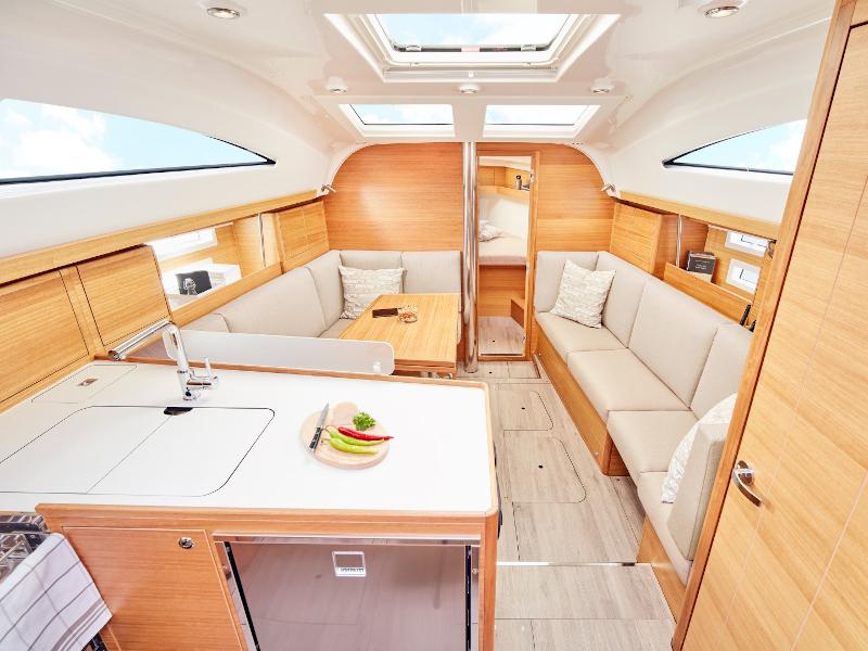 Book yachts online - sailboat - Elan Impression 40.1 - Rixos - rent