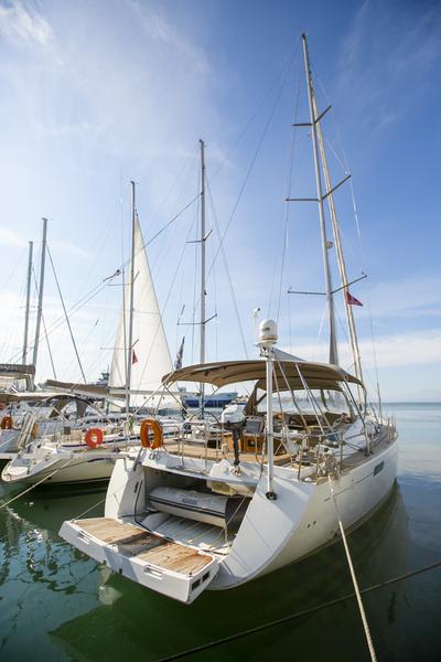 Book yachts online - sailboat - Jeanneau 57 - Messenger - rent