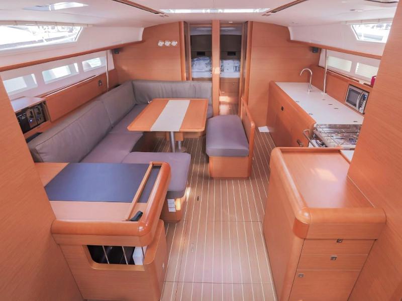 Book yachts online - sailboat - Sun Odyssey 519 - Maistros - rent