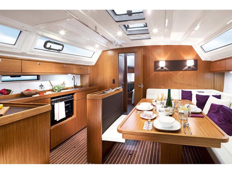 Book yachts online - sailboat - Bavaria 46 Cruiser - no name - rent