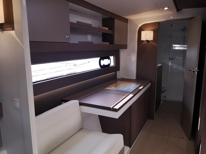 Book yachts online - catamaran - Bali 4.1-3 cab. ROLL MAINSAIL - LADY POLA  - rent
