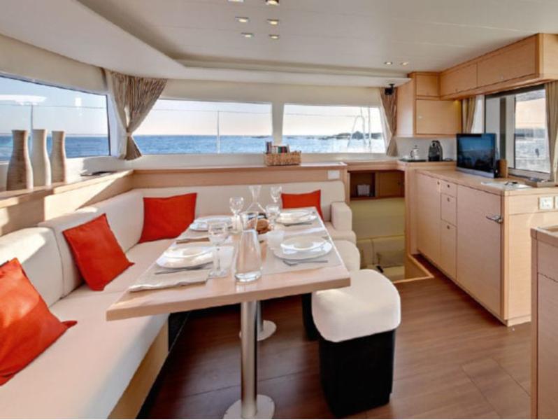 Book yachts online - catamaran - Bali 4.5 Crewed - Nathalie - rent