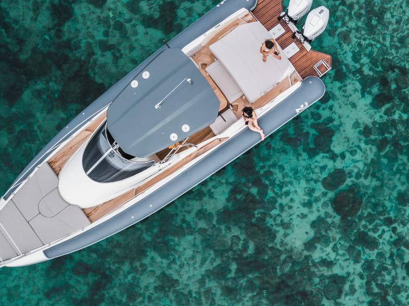 Book yachts online - motorboat - Nuova Jolly Prince 38 Sport Cabin - Tiger Lily - rent