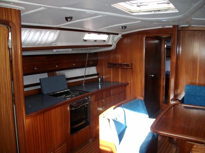Book yachts online - sailboat - Bavaria 44 - Irene - rent