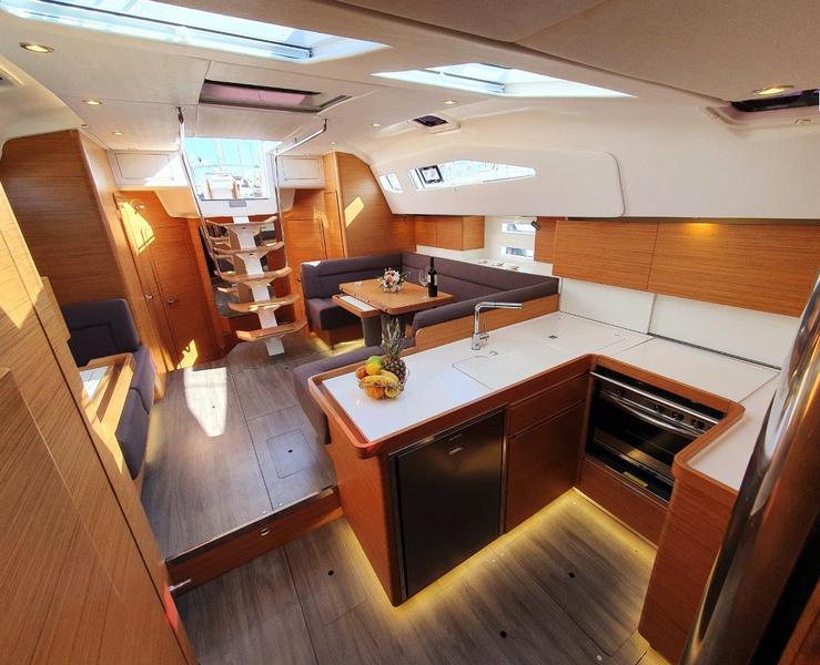 Book yachts online - sailboat - Elan 50 Impression - SUZY - rent