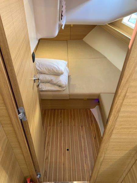 Book yachts online - sailboat - Elan Impression 45.1 - STING - rent
