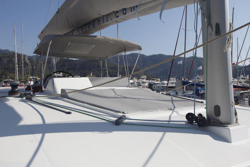 Book yachts online - catamaran - Lagoon 450 - ANNA - rent
