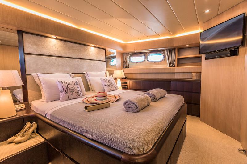 Book yachts online - motorboat - Maiora 20S - HOPE I  - rent