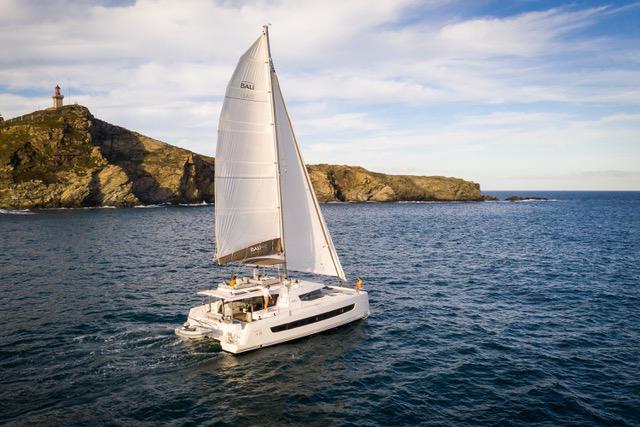 Book yachts online - catamaran - Bali 4.6 - Desiree  - rent