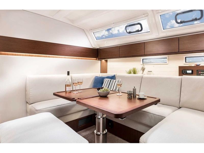 Book yachts online - sailboat - Bavaria 46 Cruiser - B46  Cruiser 2020 - rent
