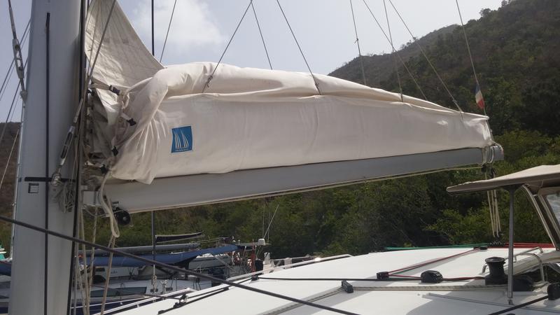 Book yachts online - catamaran - Lagoon 400 S2 - Ruby - rent
