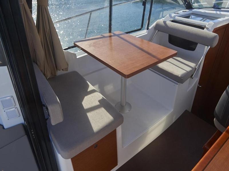 Book yachts online - motorboat - Merry Fisher 895 - no name - rent