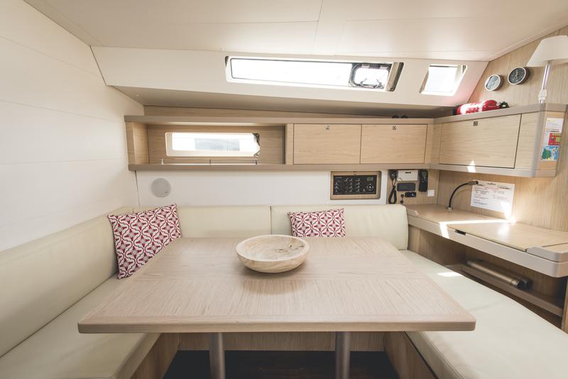 Book yachts online - sailboat - Oceanis 45 - Agathos - rent