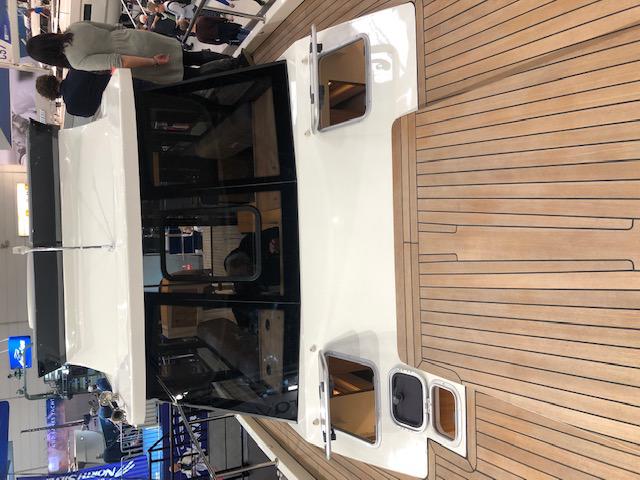 Book yachts online - motorboat - Futura 40 Grand Horizon - VESPUCCI - rent