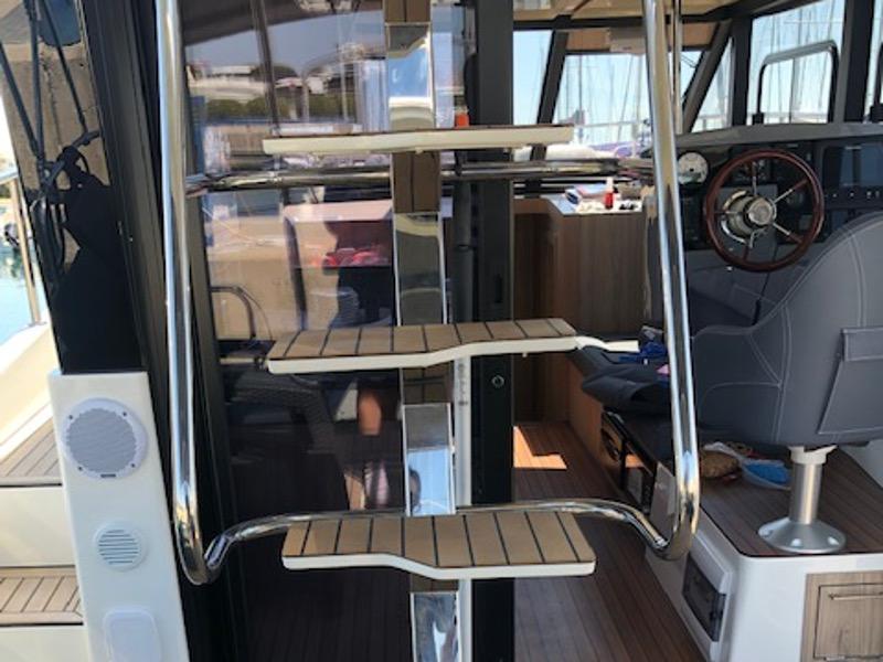 Book yachts online - motorboat - Futura 40 Grand Horizon - VESPUCCI - rent