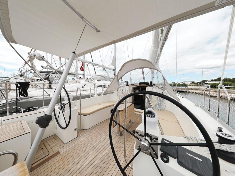 Book yachts online - sailboat - Cobra 38 - TEUTA  - rent