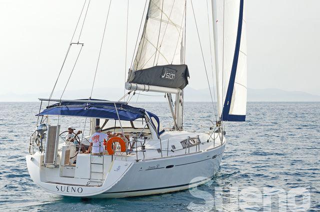 Book yachts online - sailboat - Oceanis 50 - SUENO - rent