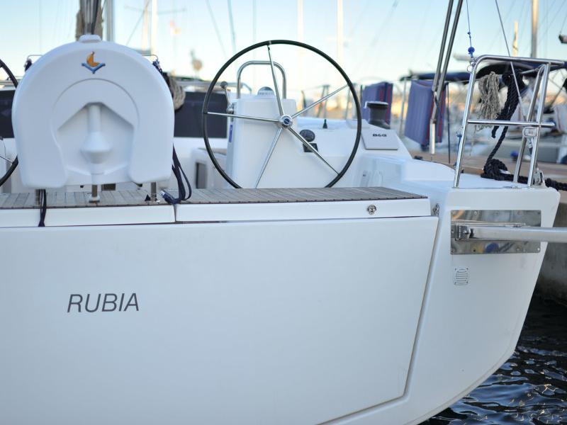 Book yachts online - sailboat - Dufour 460 Grand Large - Rubia - rent