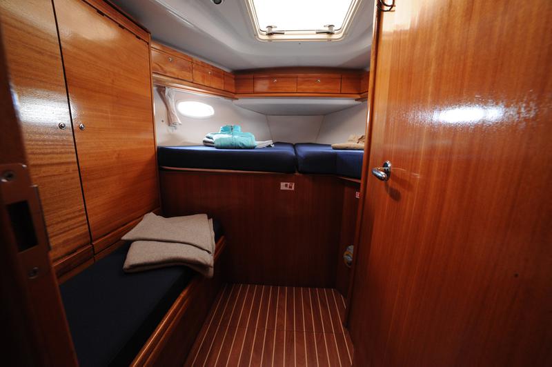 Book yachts online - sailboat - Bavaria 50 Cruiser - Tina - rent
