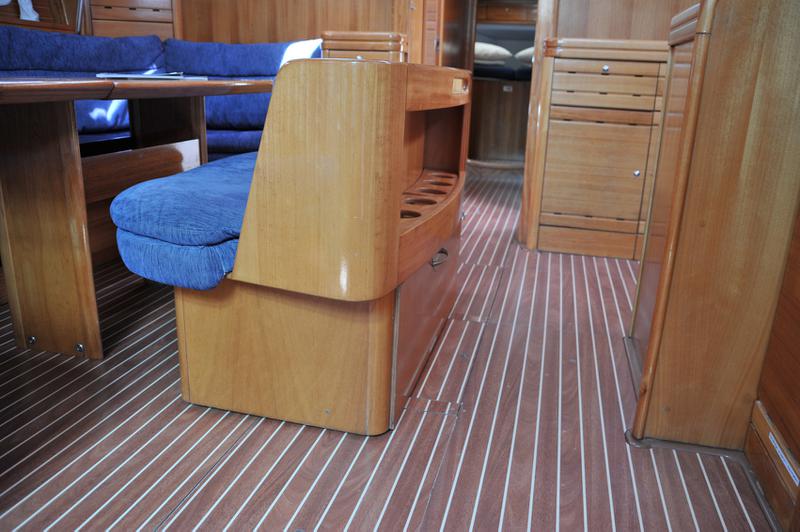 Book yachts online - sailboat - Bavaria 50 Cruiser - Tina - rent