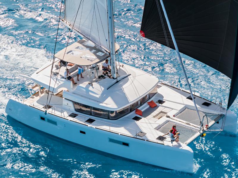 Book yachts online - catamaran - Lagoon 52 LUX (GEN,AC,WATERMAKER) - Princess Bella - rent