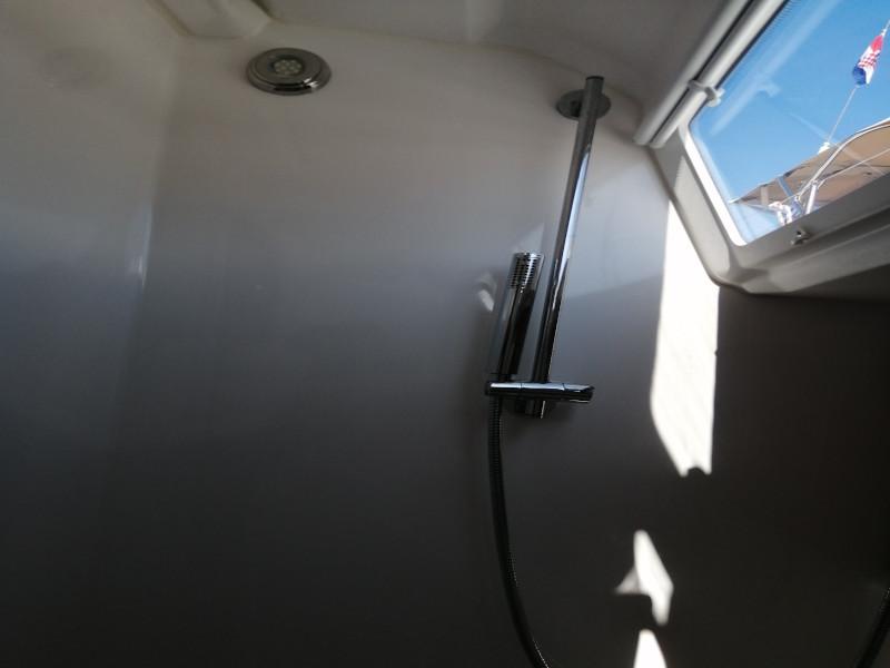 Book yachts online - sailboat - Dufour 412 Grandlarge - Bety - rent