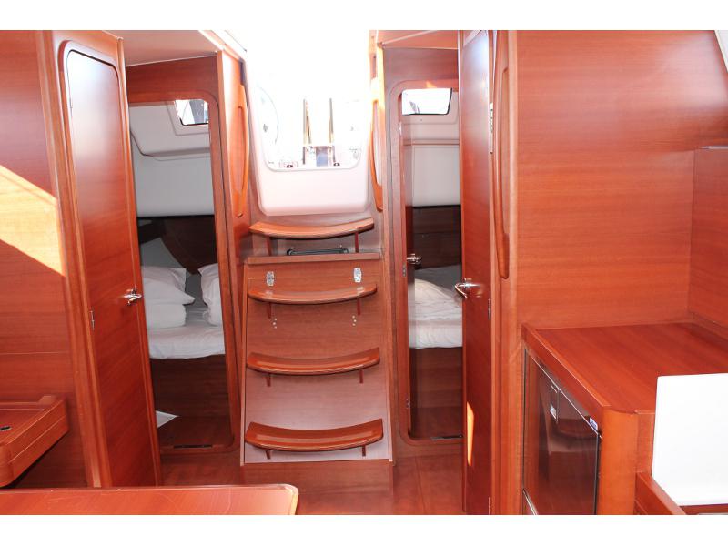 Book yachts online - sailboat - Dufour 382 GL - Mata - rent