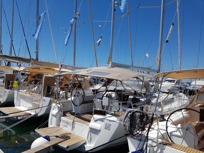 Book yachts online - sailboat - Sun Odyssey 469 - Antonio 1 - rent