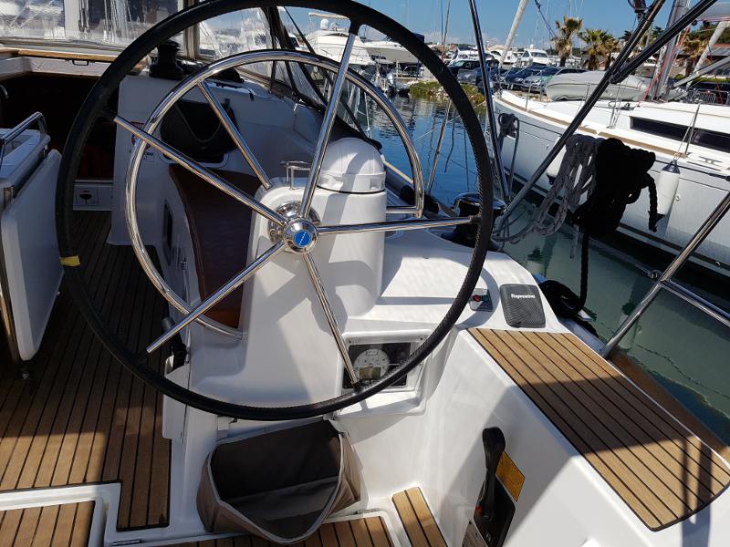 Book yachts online - sailboat - Sun Odyssey 469 - Mateo - rent