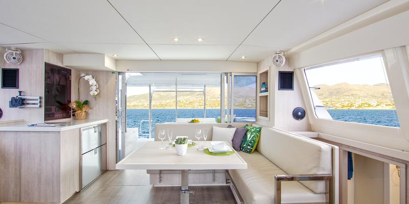 Book yachts online - catamaran - Moorings 4000/3 - Moorings 4000/3 (2016) - rent
