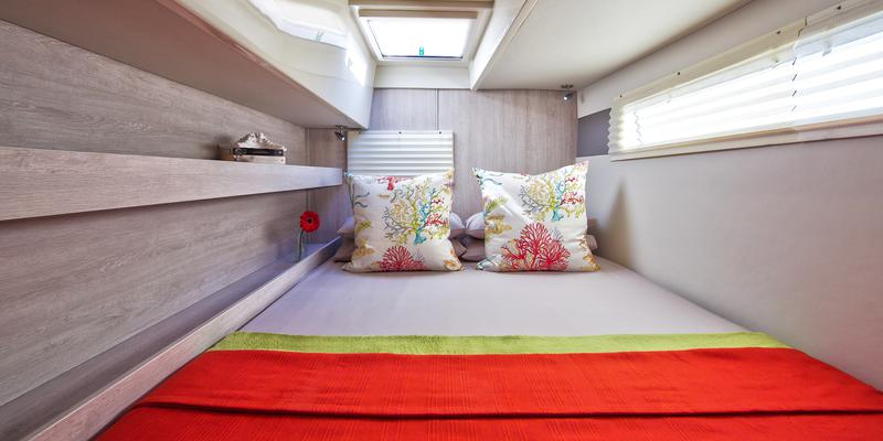 Book yachts online - catamaran - Moorings 4000/3 - Moorings 4000/3 (2016) - rent
