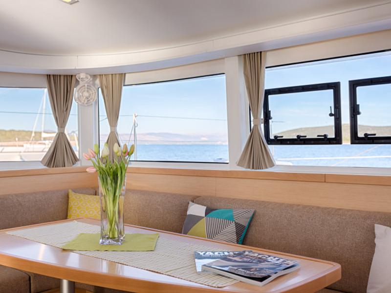 Book yachts online - catamaran - Lagoon 42 - GINGER 1  - rent