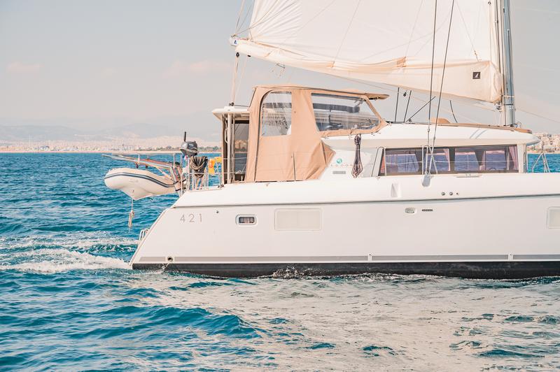 Book yachts online - catamaran - Lagoon 421 - Enjoy - rent