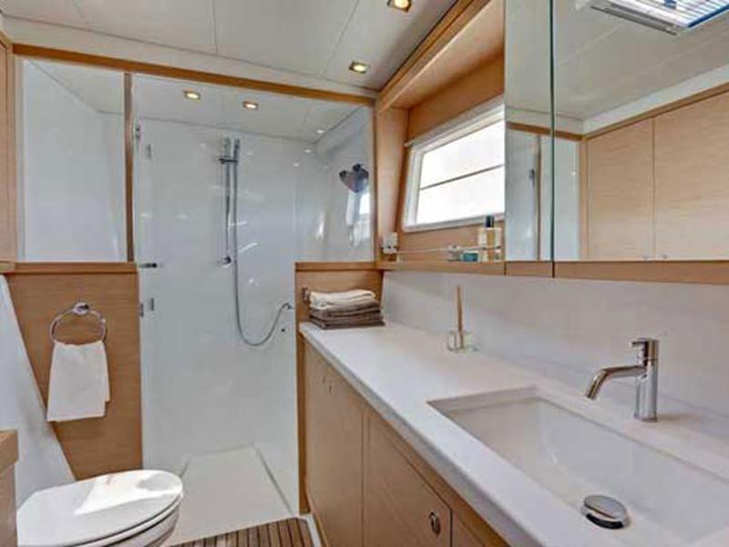 Book yachts online - catamaran - Lagoon 450 - Wentura - rent