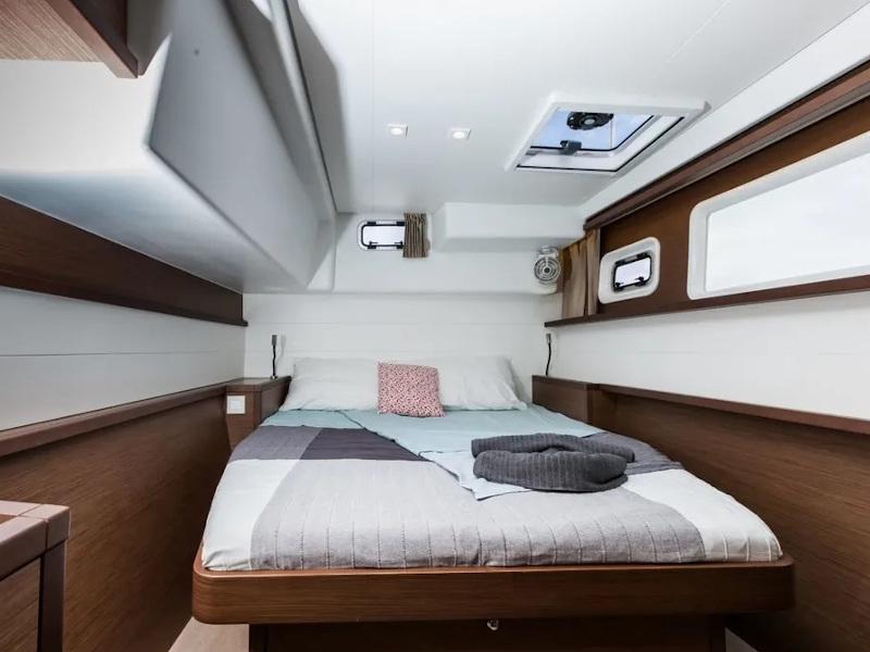Book yachts online - catamaran - Lagoon 450 - Wentura - rent
