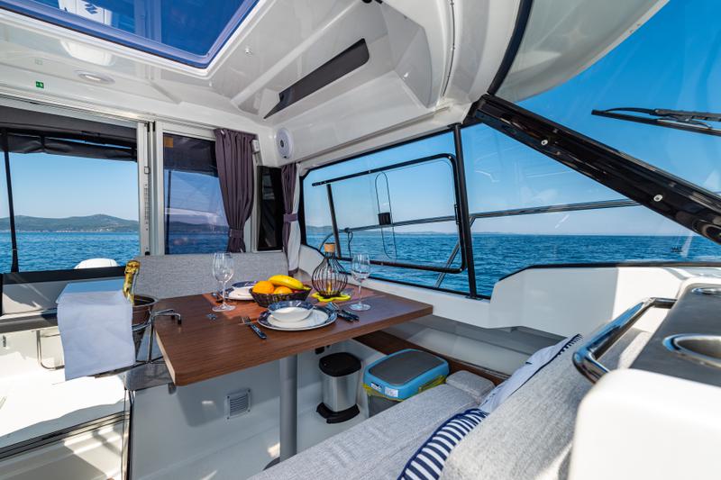 Book yachts online - motorboat - Merry Fisher 795 - Klapa - rent
