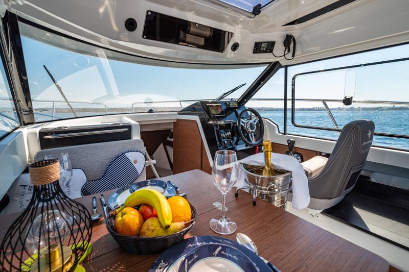 Book yachts online - motorboat - Merry Fisher 795 - Klapa - rent