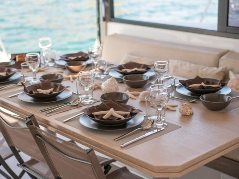 Book yachts online - catamaran - Bali 4.3 - Alina - rent