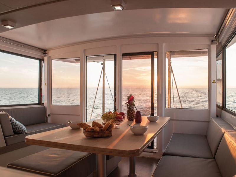 Book yachts online - catamaran - Bali 4.3 - Alina - rent