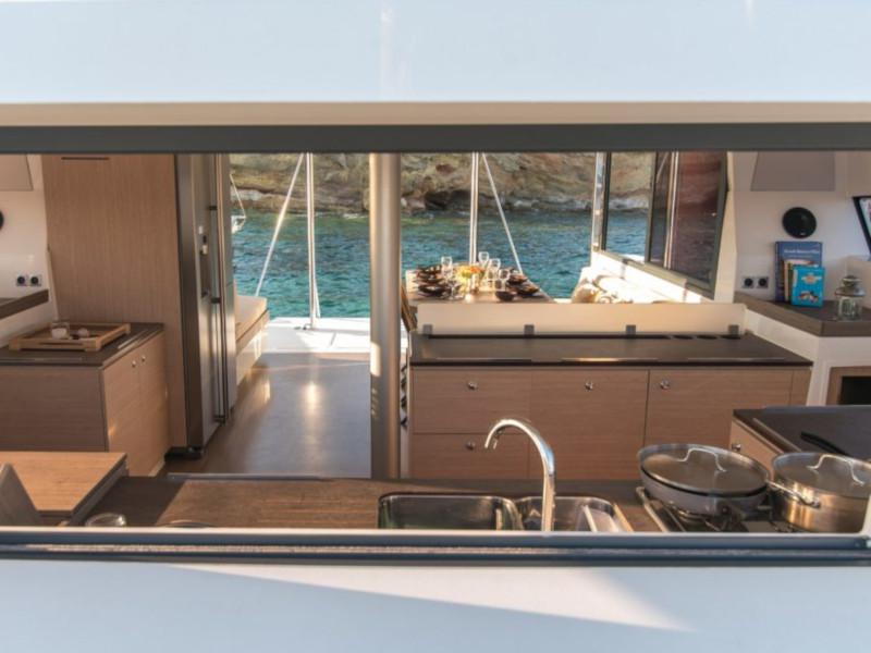 Book yachts online - catamaran - Bali 4.3 - Alina - rent