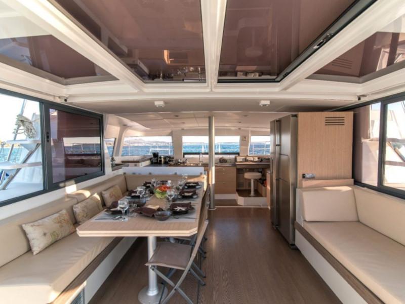 Book yachts online - catamaran - Bali 4.3 - Alina - rent